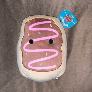 Squishmallows Deja the Donut 7.5”